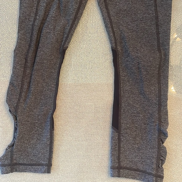Lululemon Speed Up Crop Heathered Gray/Black Full On Luxtreme - Picture 9 of 12